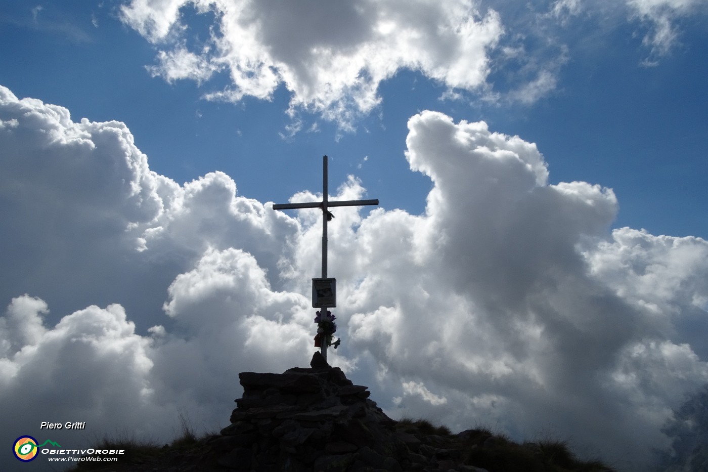 38 Croce di Cima di Mezzeno (Giovanni Paolo II, 2230 m).JPG